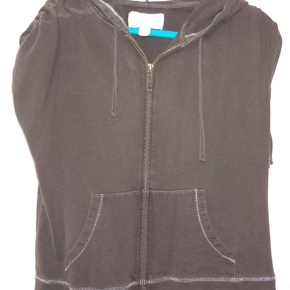 Brown sleeveless hoodie vest